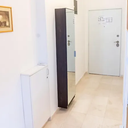 公寓 Center 2bdr Additional Living King Bed 4 Pers 贝尔格莱德