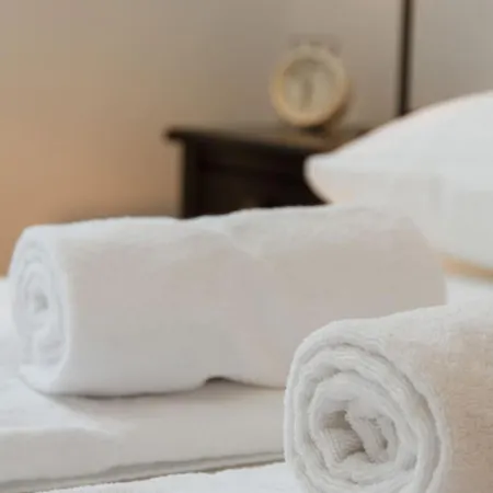 Center 2bdr Additional Living King Bed 4 Pers * 贝尔格莱德